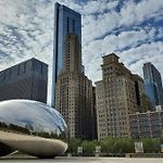 La Quinta Inn & Suites by Wyndham Chicago Downtown
