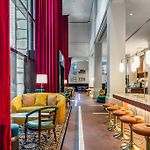 Hilton Garden Inn- Chicago Central Loop