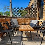 Flexhome Ukrainian Village • 2Br • Walkable + Private Balcony - Sleeps 6