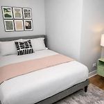 Cozy 3Br Chicago Garden Apartment Near Loyola & Downtown