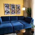 Mccormick Place 2Br Suite With Patio, Skyline View And Optional Parking Sleeps 6 Near Soldier Field And Grant Park