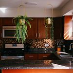 3Br Modern Apt • Gym • Workspace • Quiet Location