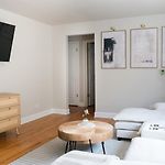 2Br • Newly Furnished Modern Apt • Near O\'Hare