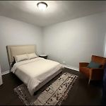 2 Bedroom Apt Near U Chicago Campus & The Lakefront!