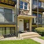 Mins From O\'Hare • Safe Location • Private Parking