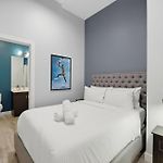 The Plymouth Chicago 4-Br Apartment In Printers Row - Free Parking, Gym & Rooftop