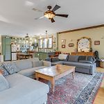 Historic 1930S Retreat! Walk To Wicker Park