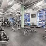 Spacious Downtwn Penthouse Vintage 3Bd-Gym & Balcony #2