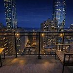 21St Floor Skyline 2Br Near Grant Park & Field Museum