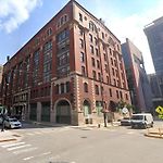 Huge Downtown Penthouse Park, Museums Gym #4