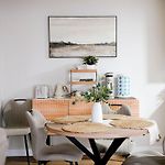 Modern 1Br W/ Workspace Near O\'Hare