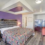 Hotel O Miami Inn & Suites Chicago Midway Airport