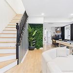 West Town Estate 6Br, Game Room, Decks, 5Gbps
