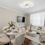 Arcade • Theater • Gym • Office • Sleeps 15