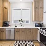 Peaceful Zen Flat 2Br Oasis With Free Parking