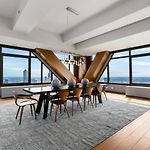 Apartment Expansive Views Of Lake Michigan