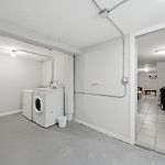 Cozy Woodlawn Garden Apt