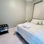 Modern Home 4Br-3Ba Near Public Transit And Wfh