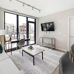 Landing Modern 2Bd Gym Pool