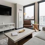 Landing Beautiful 1Bd Gym Rooftop Lounge