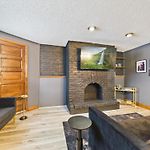 The Dakin Estate 4Br Art Deco Speakeasy Duplex