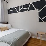 Flexhome Ukrainian Village • 2Br • Convenient Walkability - Sleeps 6