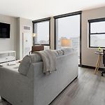 Landing Beautiful 1Bd Gym Rooftop Lounge