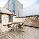 Vintage Downtown Penthouse, Gym & Balcony #6