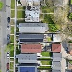 Black Chicago Gallery Solar 2Br Woodlawn Apartment