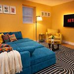 Modern 3Br Chicago Downtown Apartment Near Loyola University & Lakefront