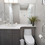 Little Italy 5Br Stay With Optional Parking