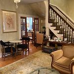 The Villa Toscana