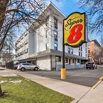 Super 8 By Wyndham Chicago Il