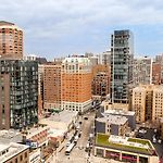 Thompson Chicago, By Hyatt