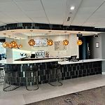 Holiday Inn Chicago Midway Airport S By Ihg