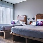 Moxy Chicago Downtown