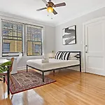Apartment 1br Modern Close To Shops & Restaurants - Belmont C6 *