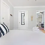 1br Modern Close To Shops & Restaurants - Belmont C6 * Chicago