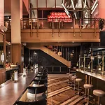 Viceroy Hotel