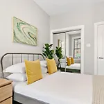 Captivating 1Br Apt With Full Kitchen - Belmont I4