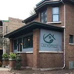 The Greenleaf House * Chicago