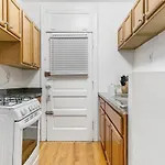 Apartment Conveniently Located 1br - Marshfield E2 *