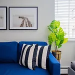 Comfy And Complete Studio Apt Near Boystown - Oakdale 317 Rep