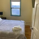 Homestay Hollywood Llc Chicago