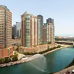 Luxury At Lakeshore East