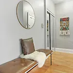 Apartment Homey 2br Unit In Boystown, Steps From Everything - Stratford 2n 3n Rep *