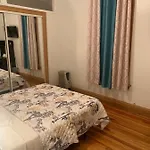 Homestay Hollywood Llc Chicago