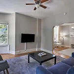 Frontdesk Bright Open 3 Bedroom Apt In West Depaul
