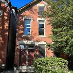 Apartment Trendy West Town Flat - 2 Bed / 1.5 Bath W Parking Chicago