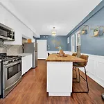 Apartment Modern 2 Bedroom In Avondale Chicago